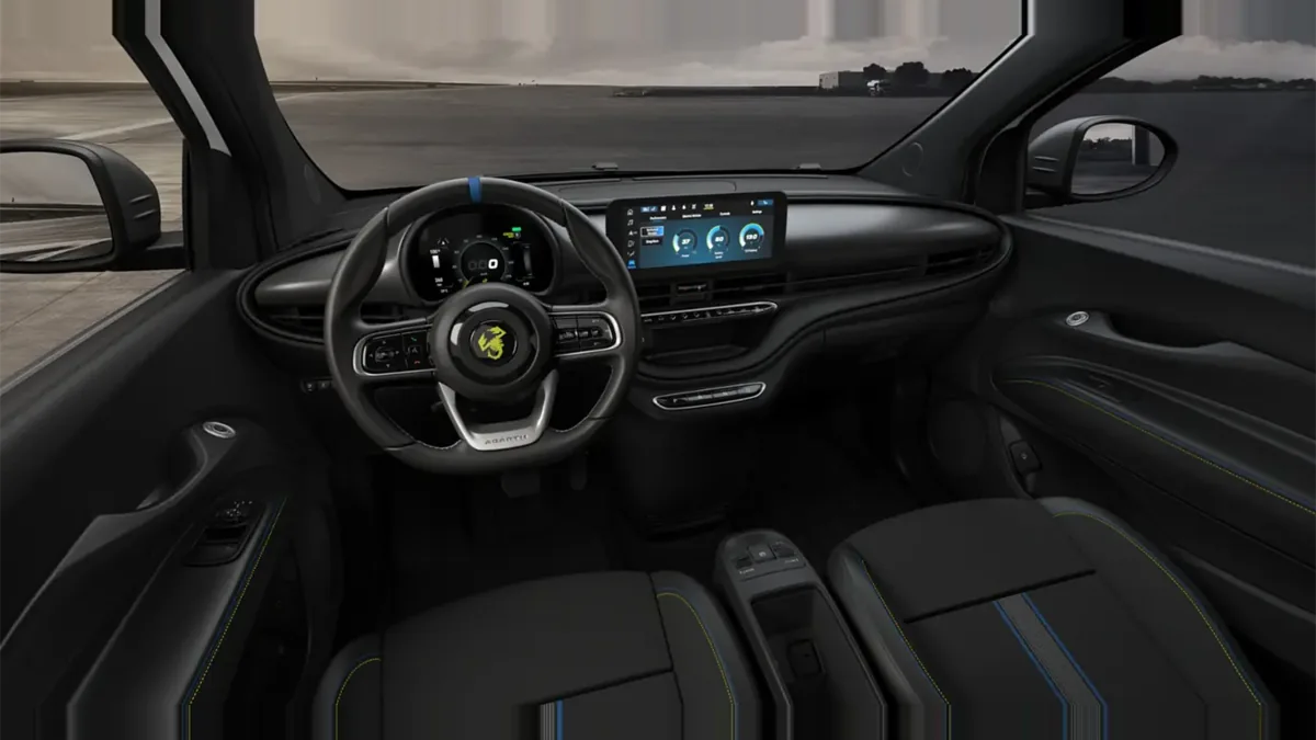 Abarth 500e 42kWh en renting en Zaragoza — Delantera