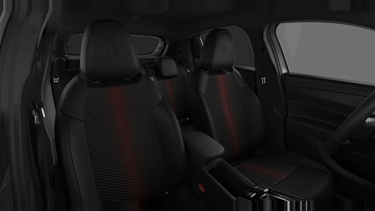 Alfa Romeo Junior Ibrida en renting en Zaragoza — Interior