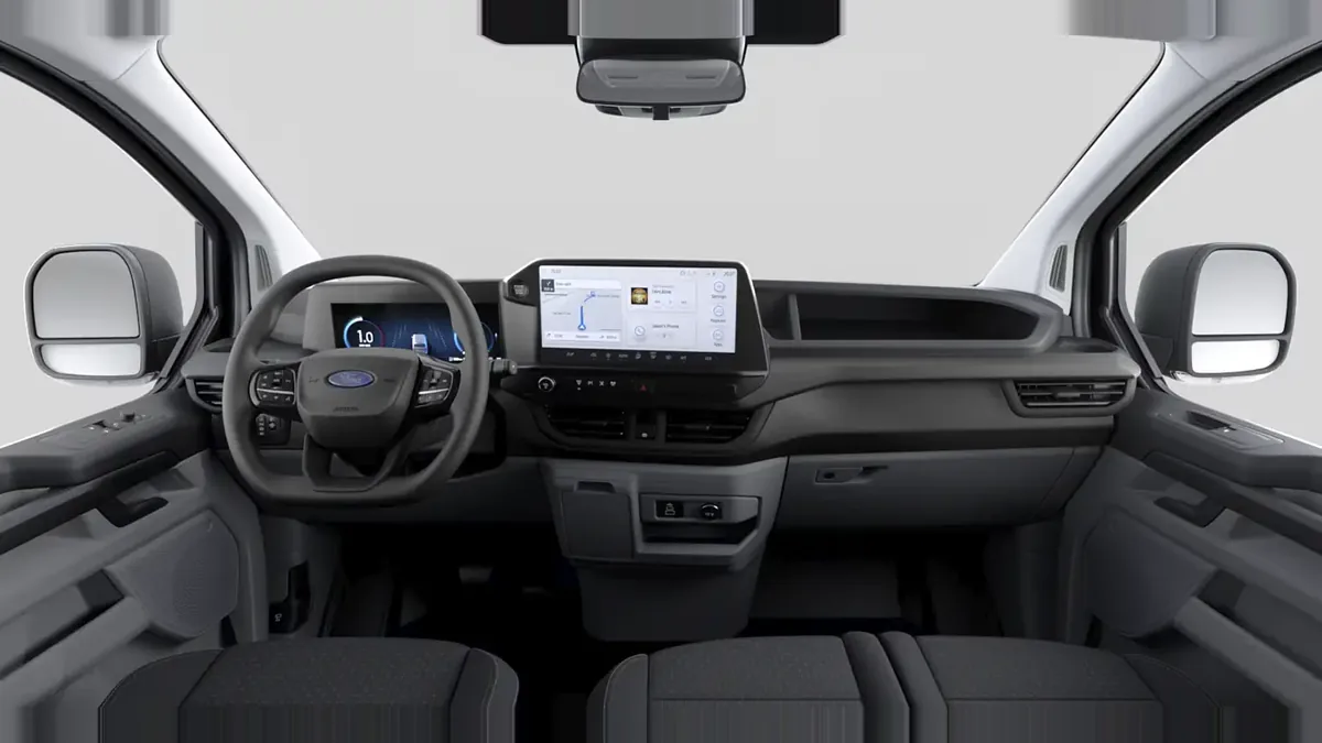 Ford Transit Custom Kombi 2.0 EcoBlue 136CV 320 L2 Trend II en renting en Zaragoza — Delantera