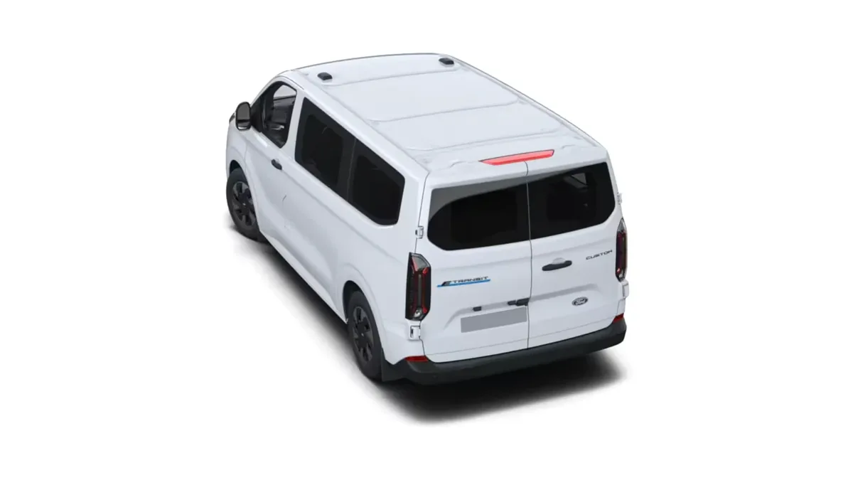 Ford TRANSIT CUSTOM  Kombi BEV 83kWh 100kW 340 L1 Trend en renting en Zaragoza — Trasera