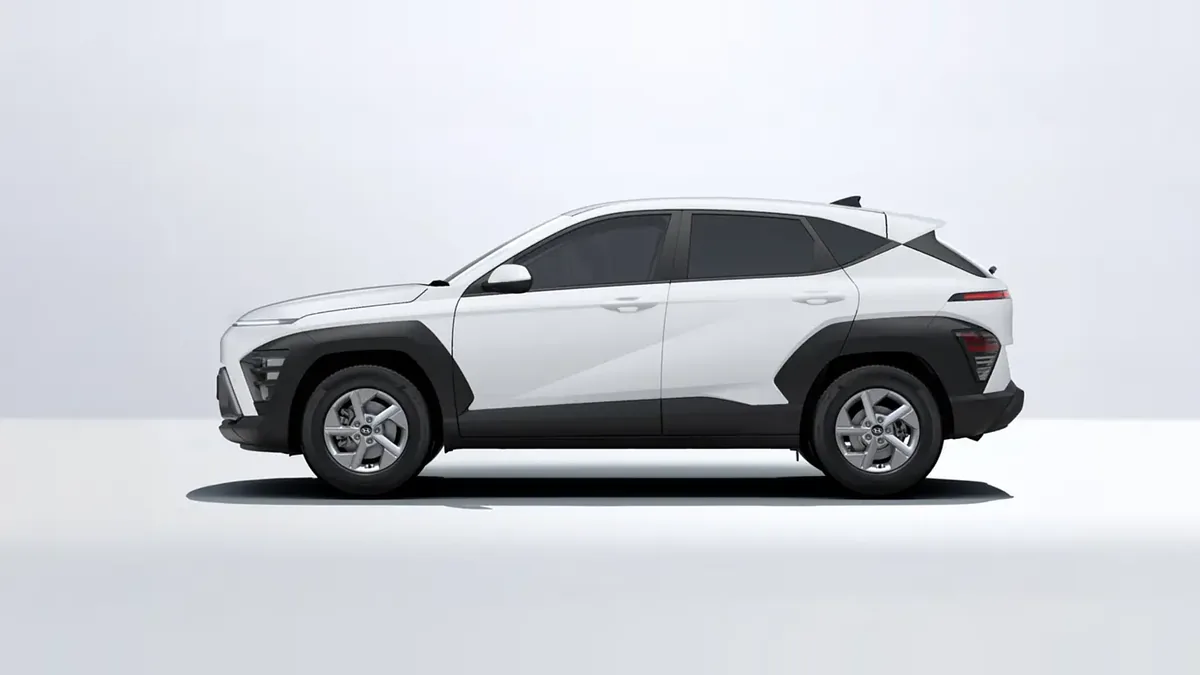 Hyundai Kona HEV 1.6GDI 138CV DT Maxx GA en renting en Zaragoza — Lateral