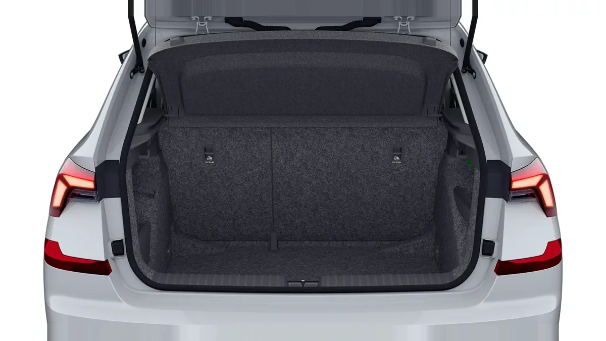 Škoda Kamiq 1.5 TSI DSG Selection en renting en Zaragoza — vista 10
