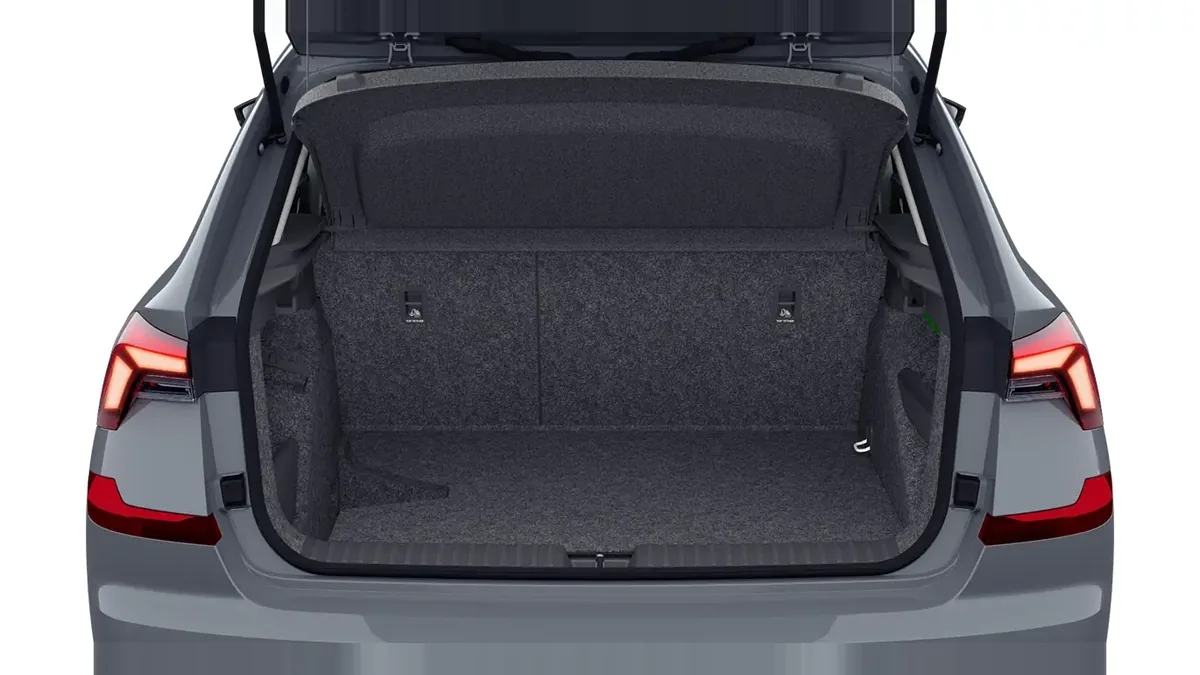 Škoda Kamiq 1.5 TSI DSG Selection en renting en Zaragoza — vista 12