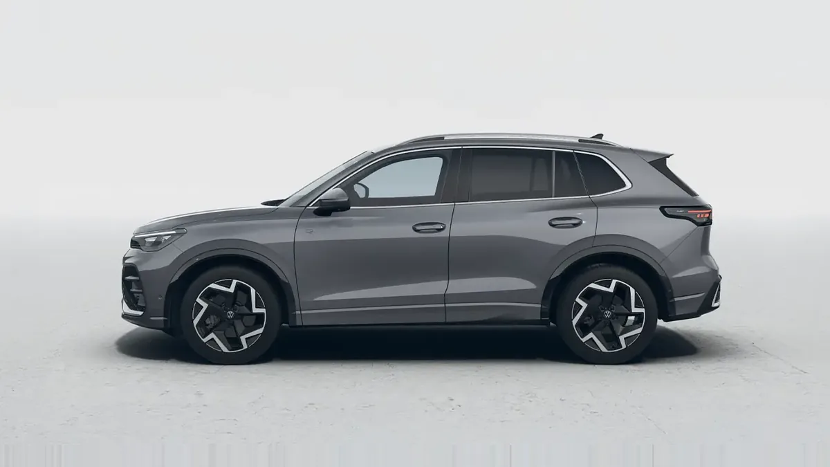 Volkswagen Tiguan R-Line 2.0 TDI 110kW DSG en renting en Zaragoza — Delantera